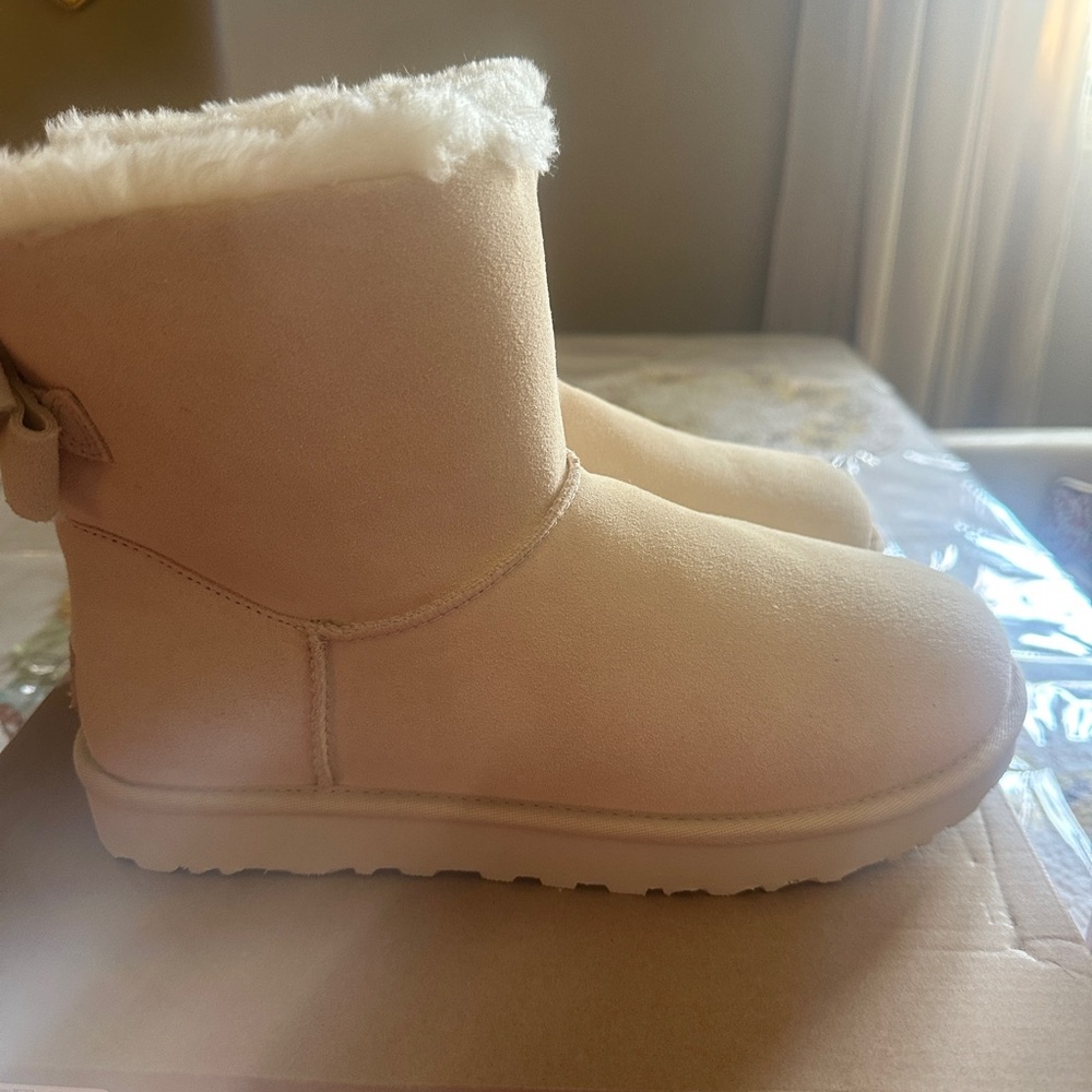 Cozy Boots with Faux Fur Lining